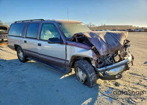 1996 Chevrolet Suburban K1500 z USA, uszkodzony, nr VIN 1GNFK16RXTJ370197
